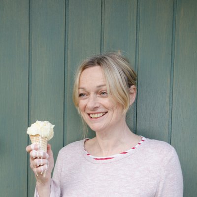 Martine McDonagh Author Pic