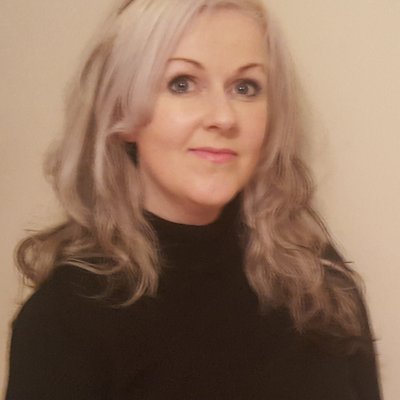 Samantha Henthorn Author Pic